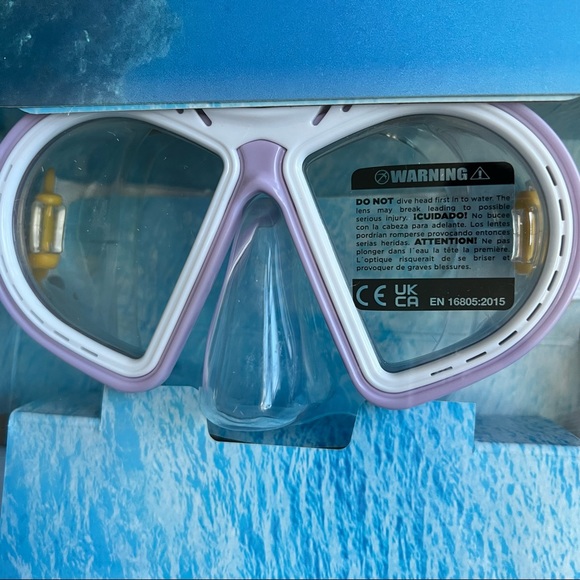NIB U.S. Divers Junior’s Mask And Snorkel - Picture 10 of 11